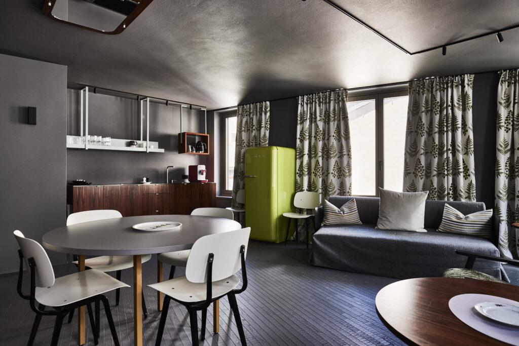 Bettstadt-Appartment Grau-_K2A0668_HDR-Web-©Freiundzeit